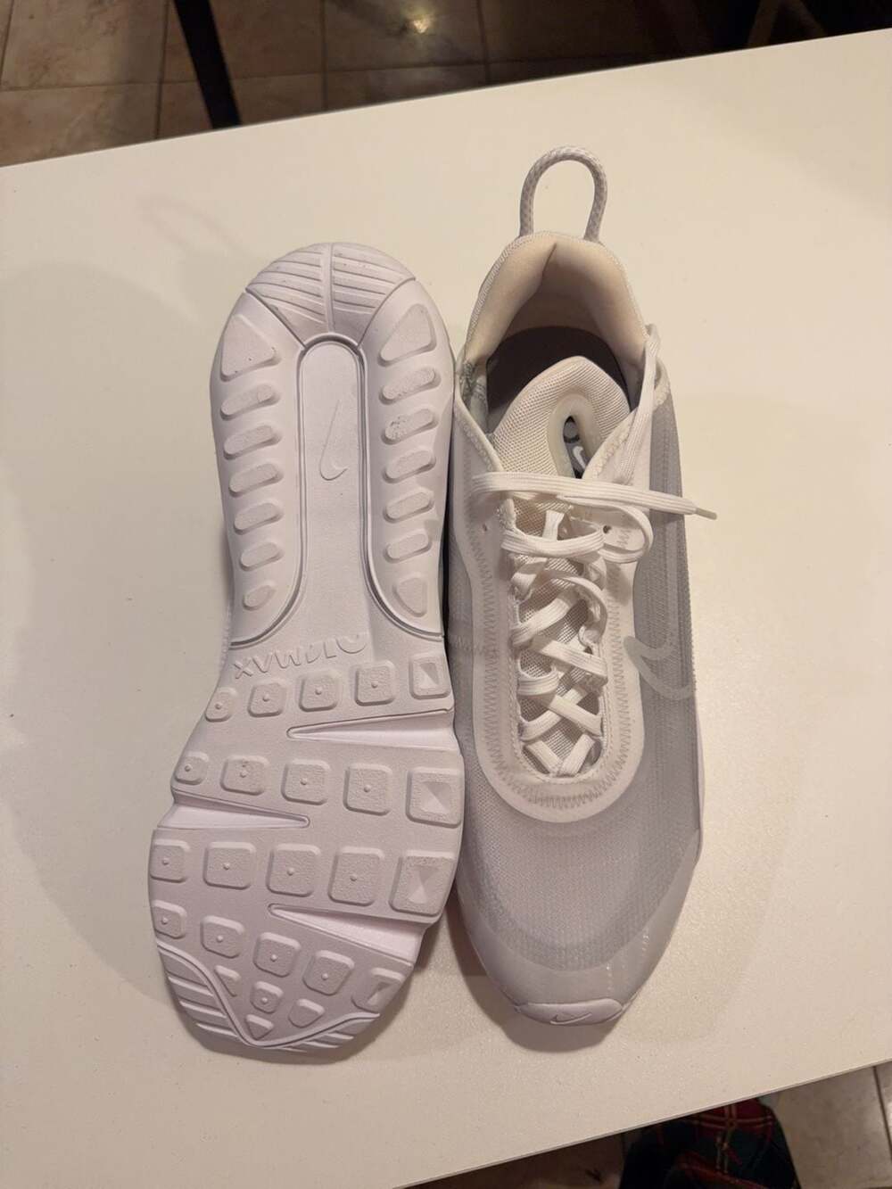 Nike Air Max 2090 White Sneakers men 13